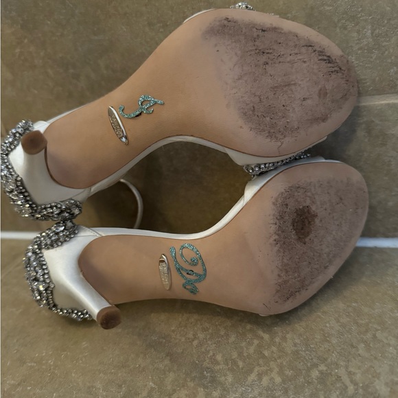 Badgley Mischka size 5 bridal heels - Picture 4 of 5